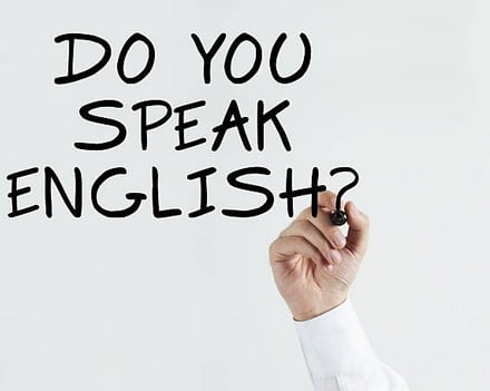 Maîtriser l’anglais est-il obligatoire pour travailler sur Internet ?